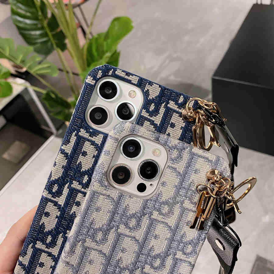 디자이너 키 체인과 함께 세련된 CD 레이디 iPhone 케이스